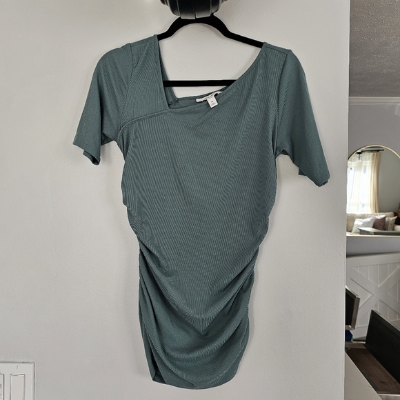 Nine West Rib Ruched Elbow Sleeve - Picture 5 of 7